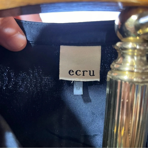 ECRU ~ Classic Cezanne Black and Floral 100% Silk Sleeveless Tank Button Down - Picture 6 of 10